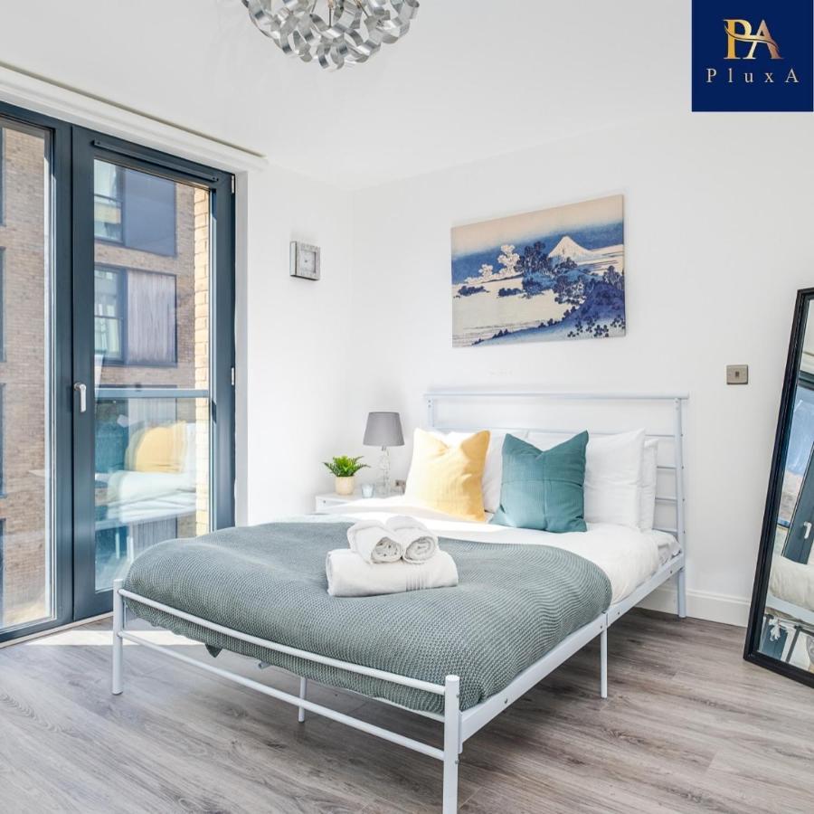 Pluxa Vivid Veranda Beautiful City Centre Apartment With Free Parking Бирмингем Экстерьер фото