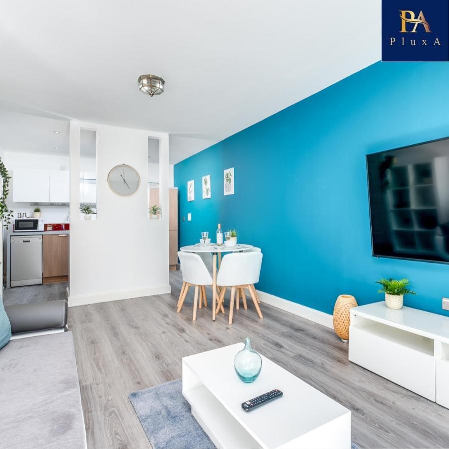 Pluxa Vivid Veranda Beautiful City Centre Apartment With Free Parking Бирмингем Экстерьер фото