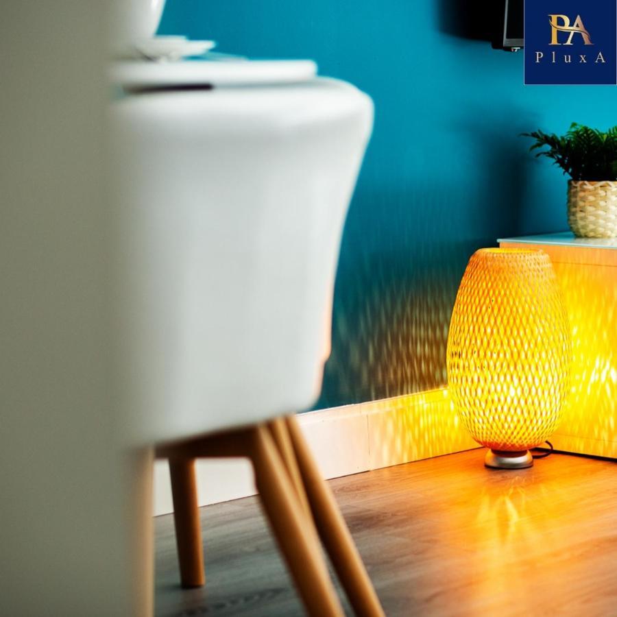 Pluxa Vivid Veranda Beautiful City Centre Apartment With Free Parking Бирмингем Экстерьер фото